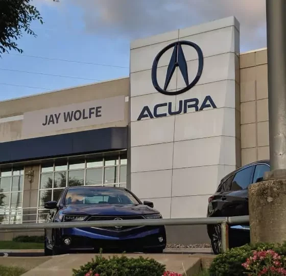 Discovering the Jay Wolfe Difference at Acura Overland Park